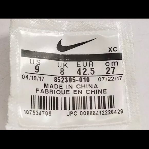 Nike Kyrie 3 Black, White, Men Size 9 852395-010 - Picture 6 of 6